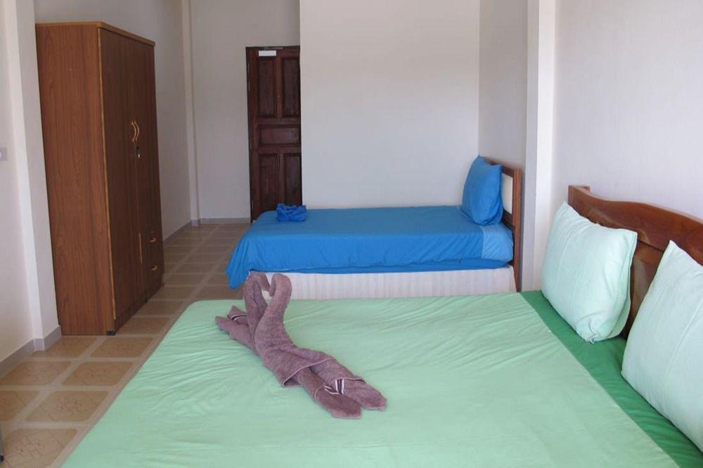 Day Waterfront Hotel Chiang Khong Bagian luar foto