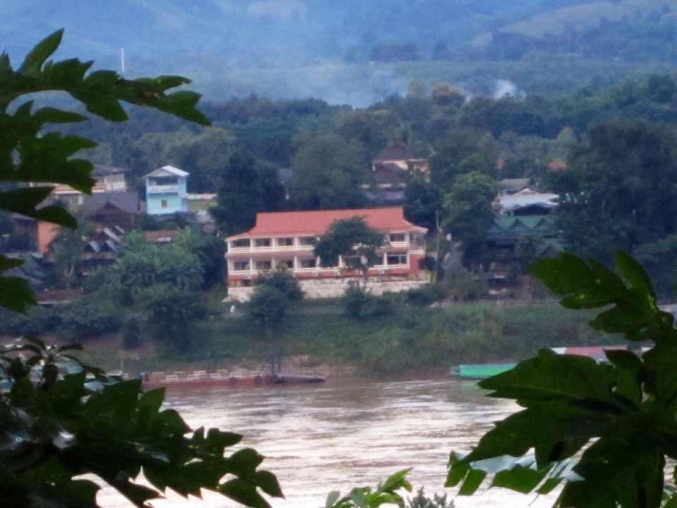 Day Waterfront Hotel Chiang Khong Bagian luar foto